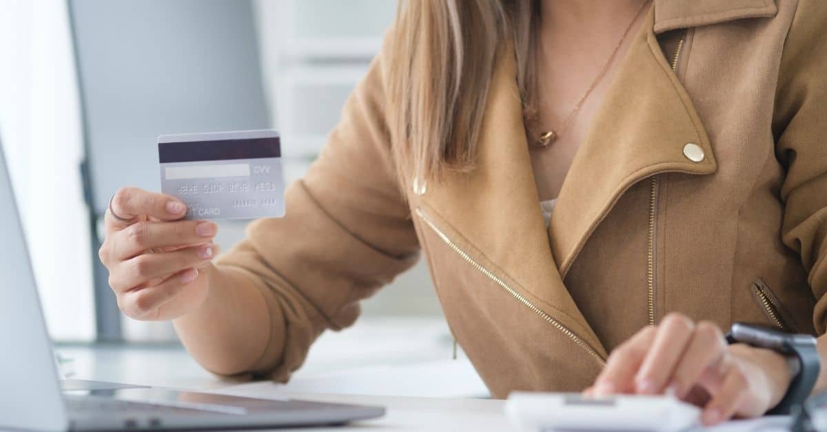 E-Commerce Return Processing in BPO