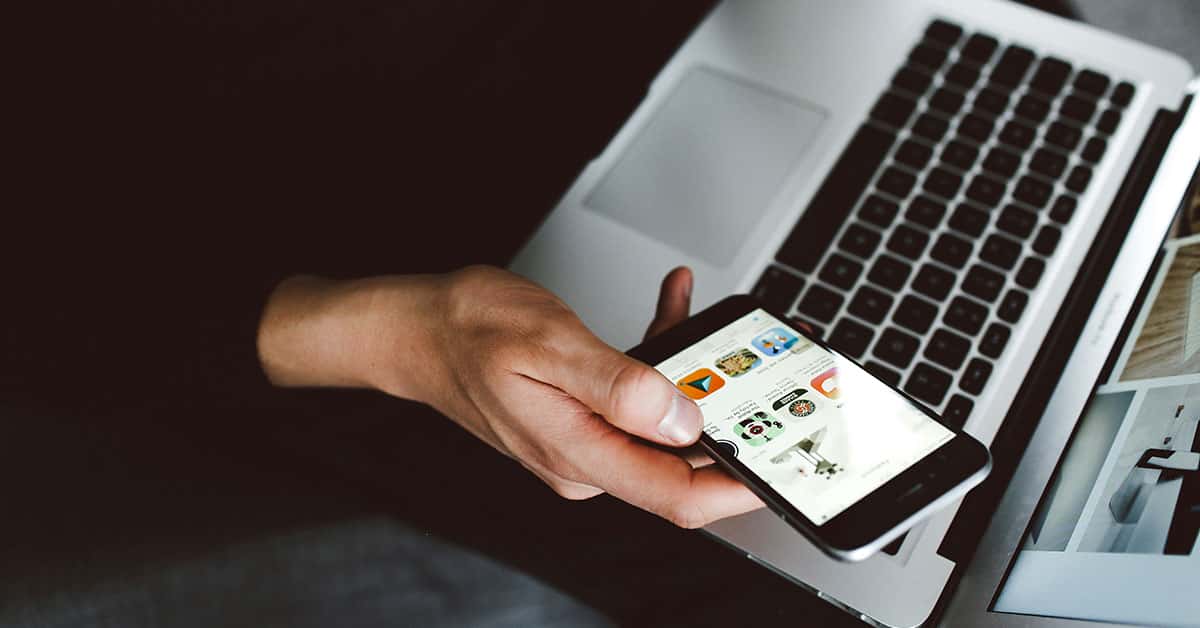 Multilingual Hybrid Chat Support in BPO