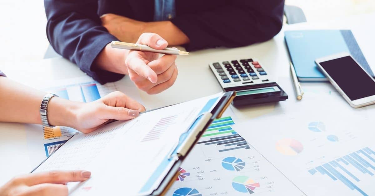 Scientific Literature Review Assistance in BPO