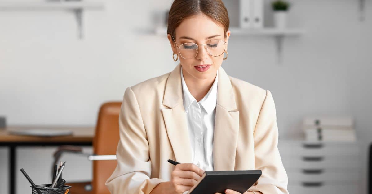 Crowdfunding Backer Comments Moderation in BPO