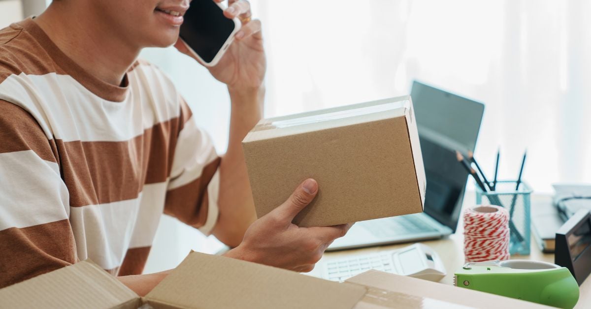 Retail Order Tracking Back-End Support in BPO