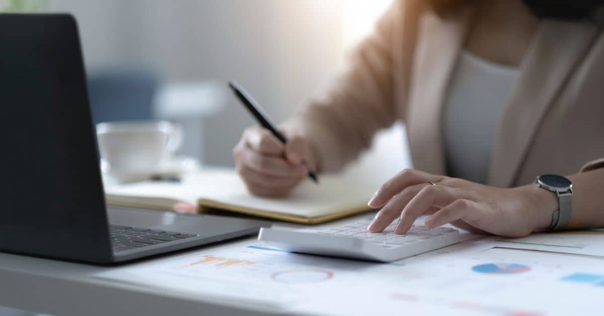 Distribution Planning Support in BPO