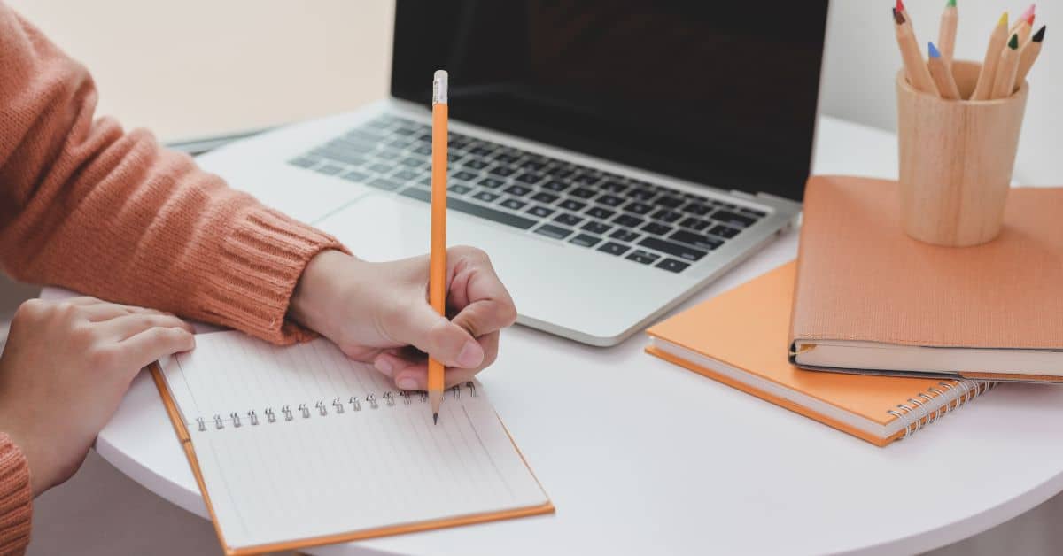 Entertainment Content Writing Service in BPO