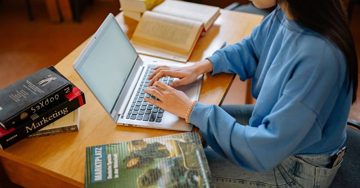 Fashion Content Writing Service in BPO