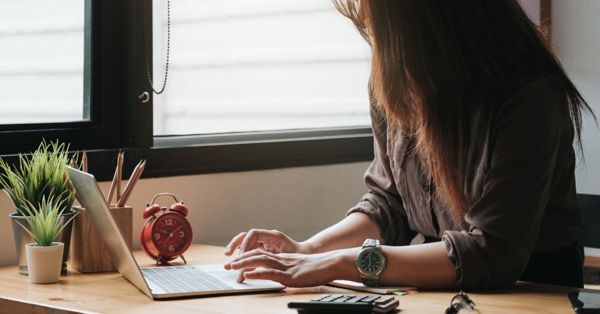 Interactive Poll Content Creation Service in BPO