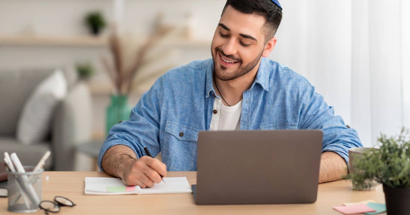 Investor Pitch Deck Content Writing Service in BPO
