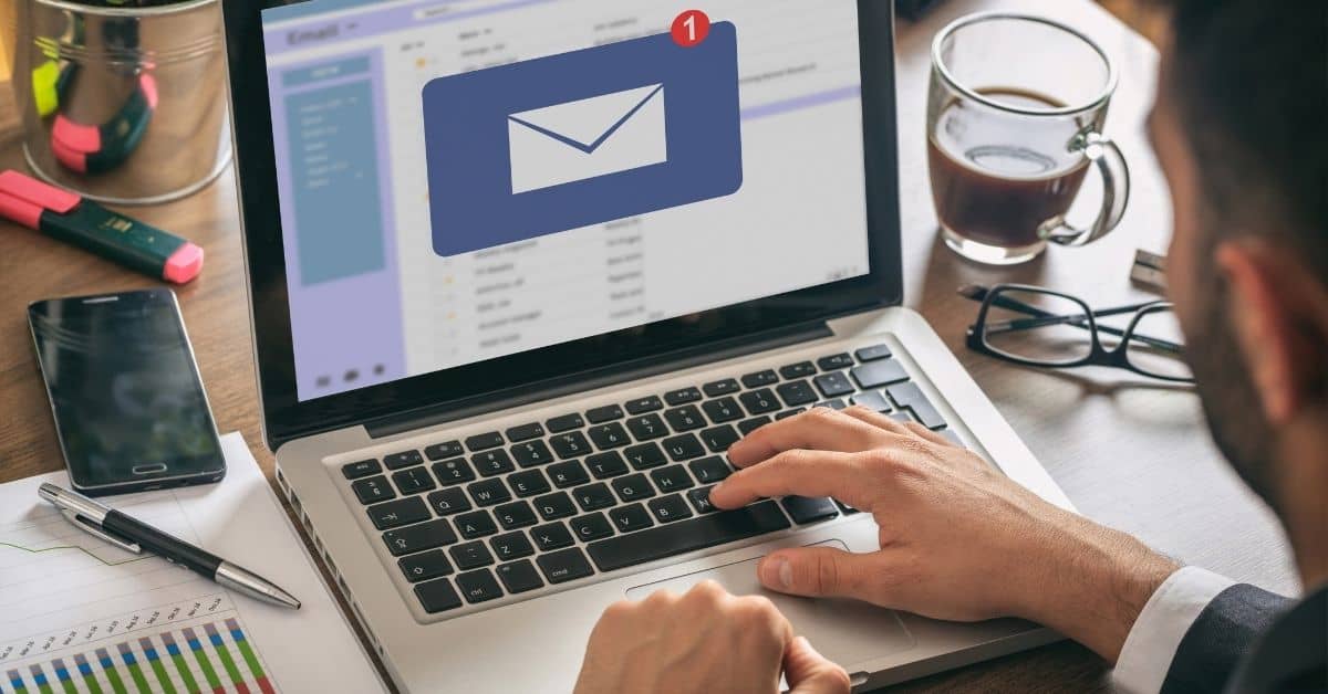 Multichannel Customer Portal Notification Response Support in BPO