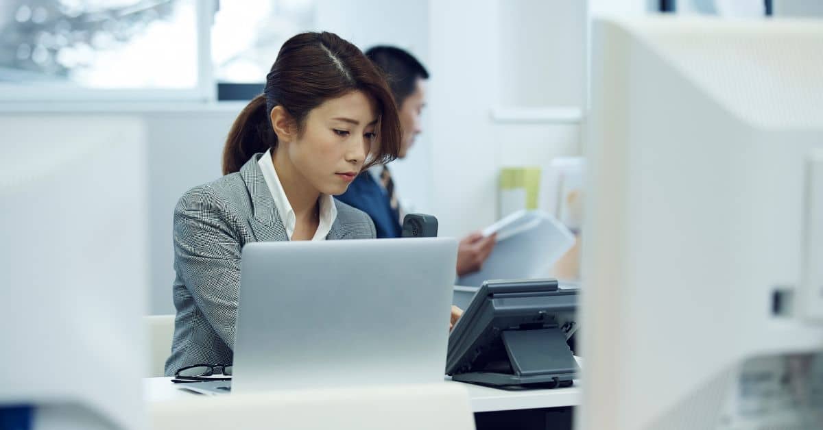 Real-Time Delivery Tracking Solutions Support in BPO