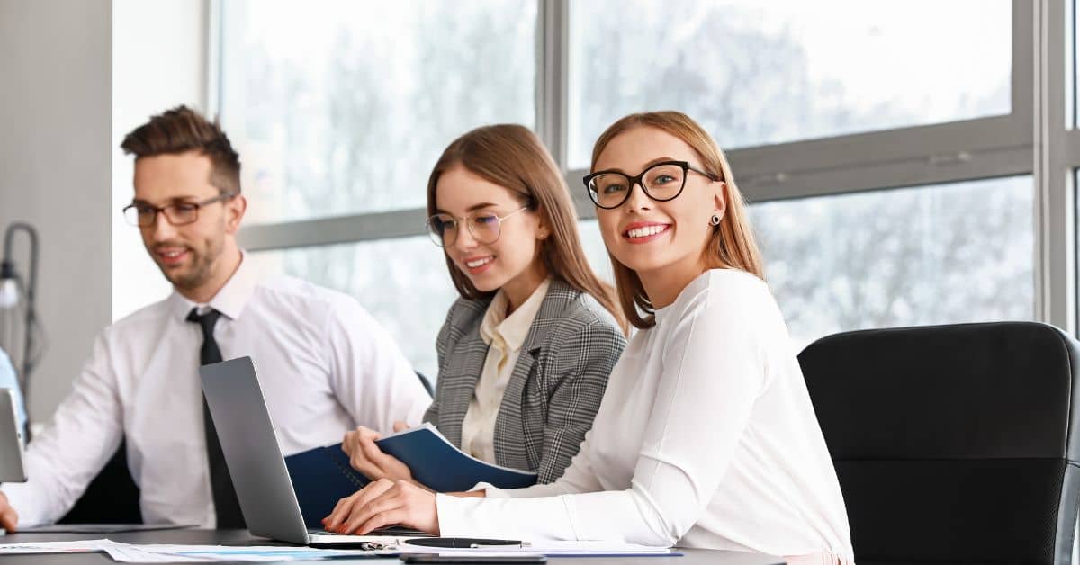 Refund Request Status Support in BPO