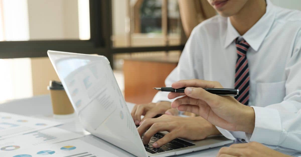 Service Customization Updates Support in BPO