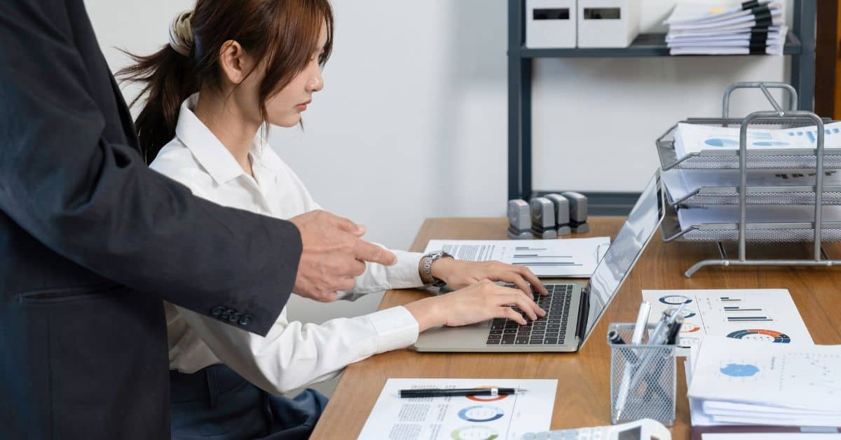 Service Suspension Notifications Support in BPO