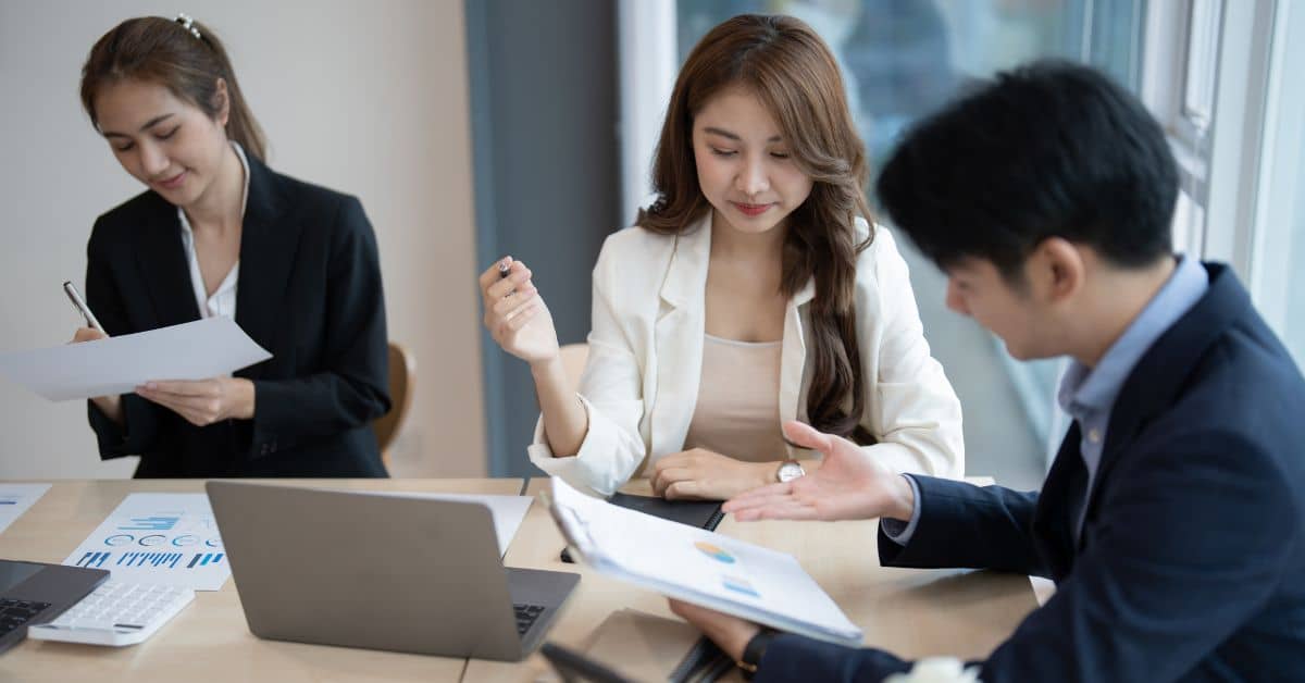 Service Transfer Confirmation Support in BPO