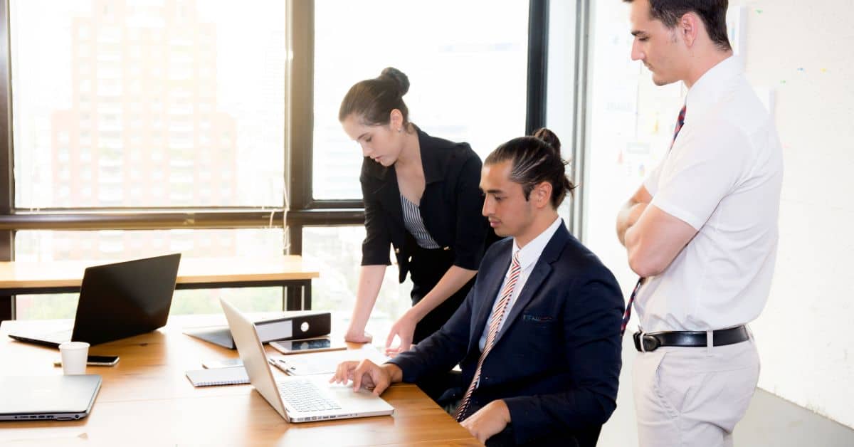 Stock Availability Monitoring Tools Support in BPO