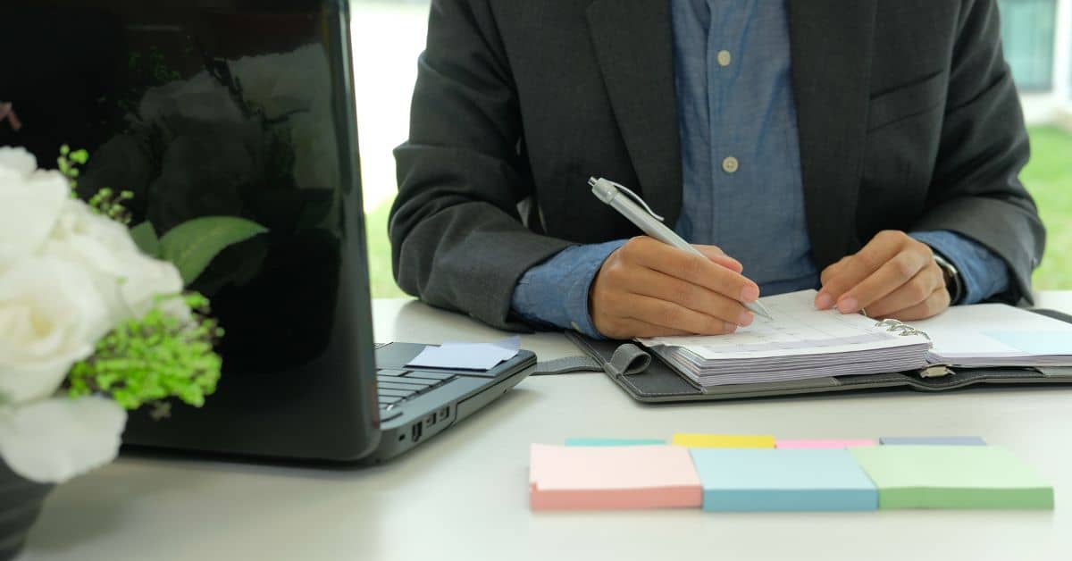 Volunteer Outreach Content Writing Service in BPO