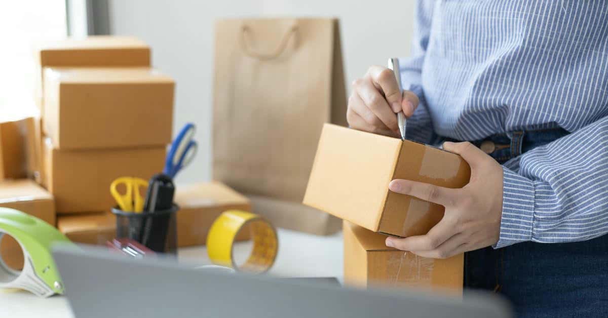 Omnichannel Automated Product Knowledge Updates for Agents in BPO