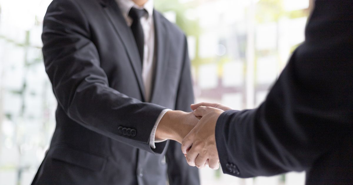 On-premises Cross-functional Collaboration for Customer Solutions in BPO
